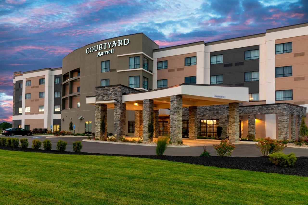 Courtyard By Marriott Cleveland Elyria Hotel Exterior photo